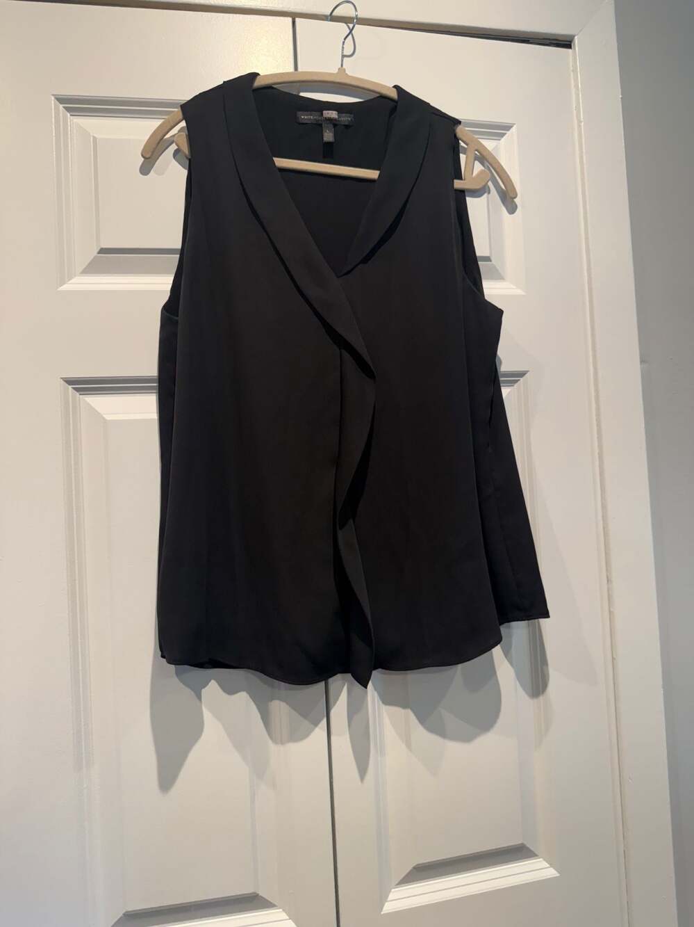 White House Black Market Black Sleeveless Faux Wrap V-Neck Top Size L